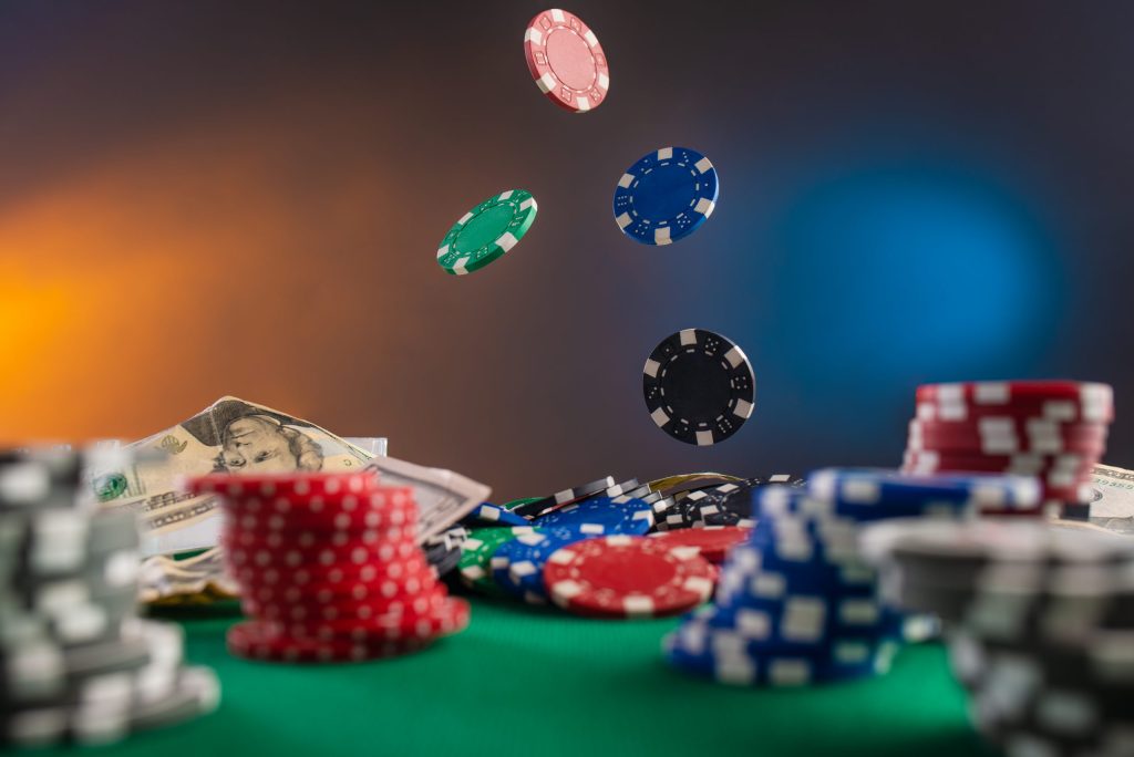 How Live Dealer Casino Games Create Authentic Digital Entertainment Experiences
